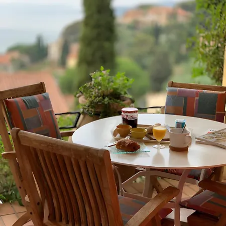 Les Dauphins Frühstückspension Le Lavandou