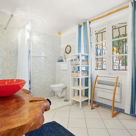 Les Dauphins 3* Le Lavandou